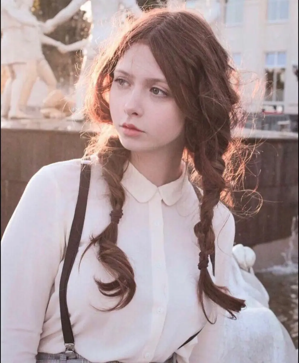 Alice escort in Paris