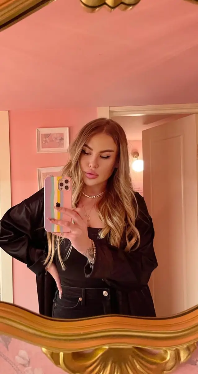 Alina escort in Paris