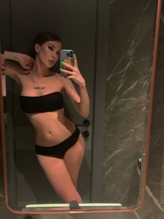 Amanda escort in Paris
