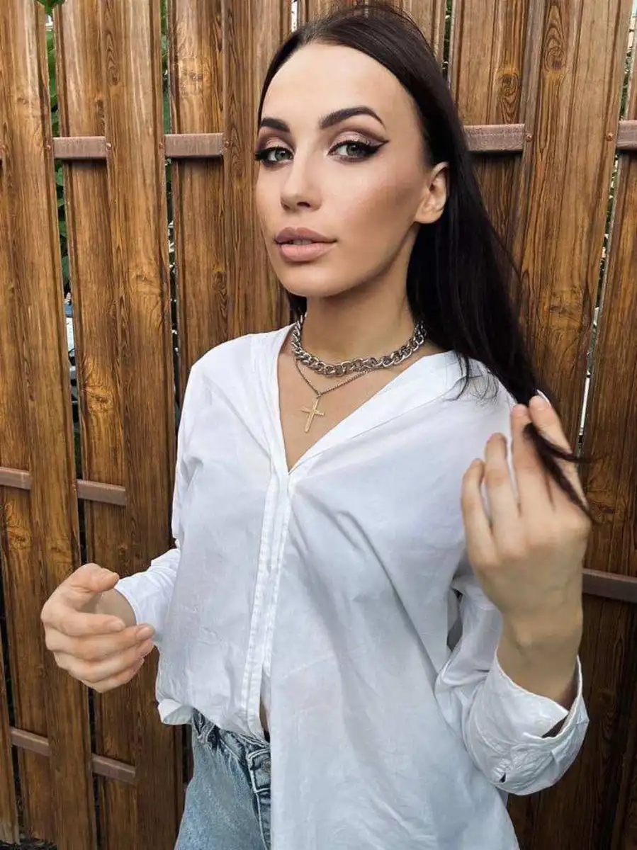 Anastasia escort in Paris