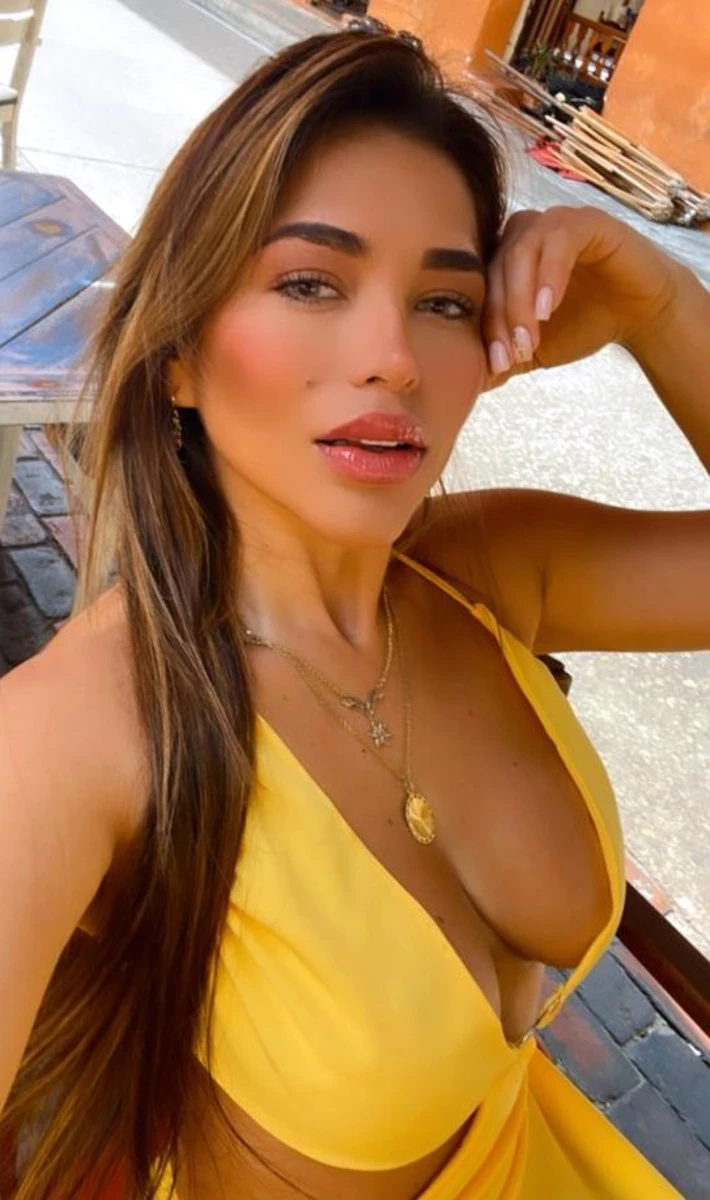 Andrea escort in Paris