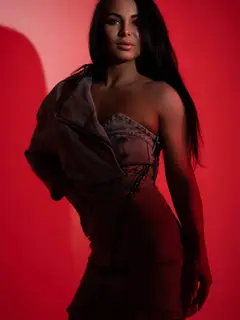 Angelica escort in Paris