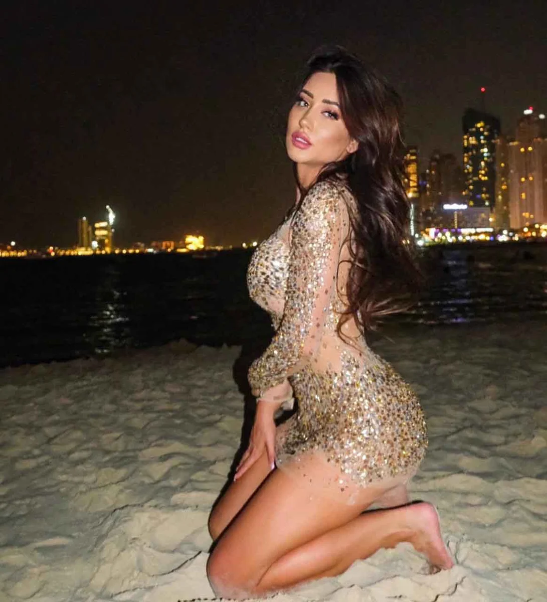 Anna  escort in Paris