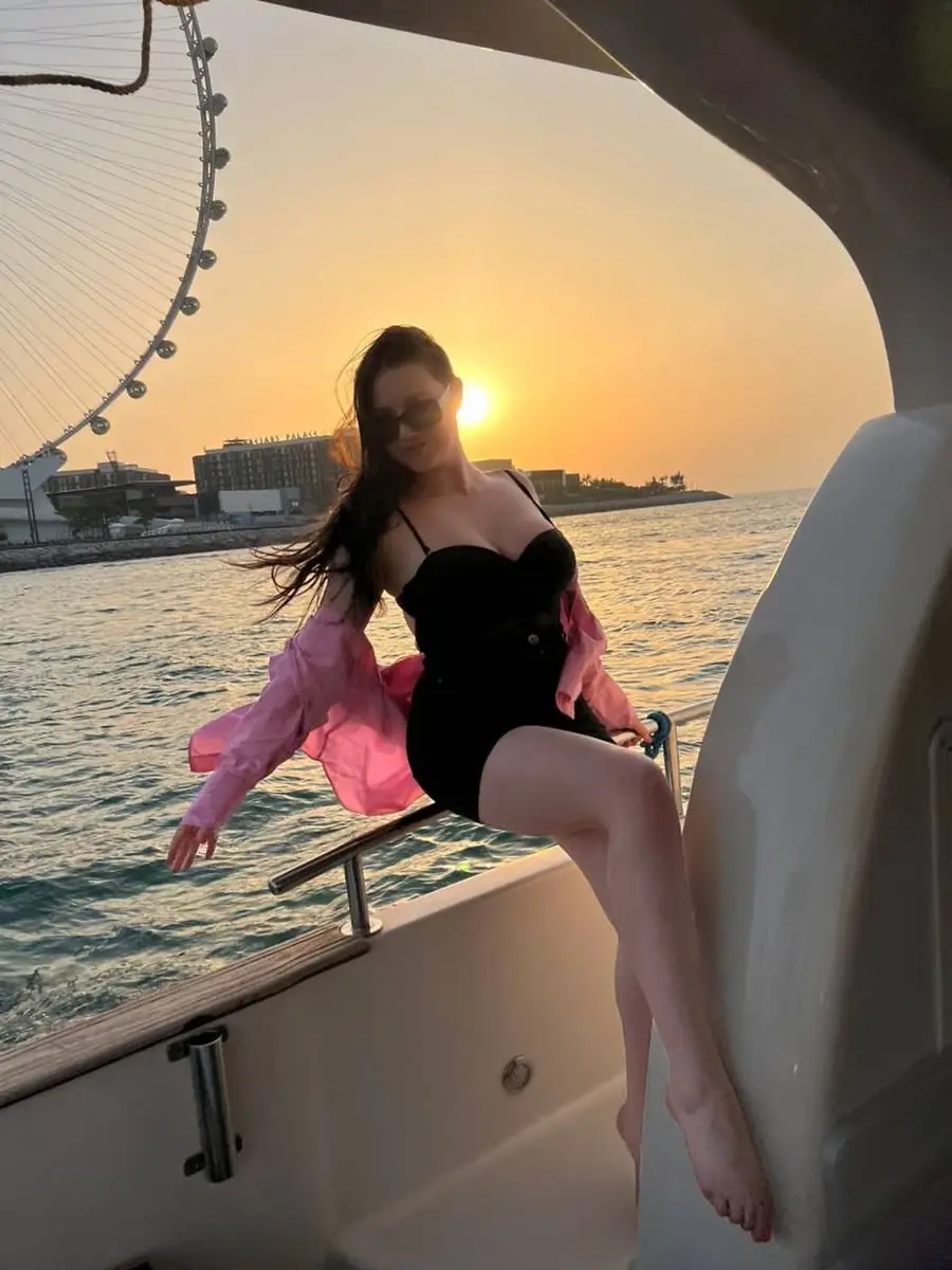 Kamila escort in Paris
