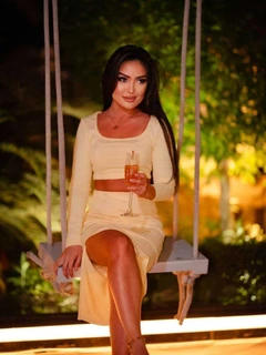 Karina  escort in Paris