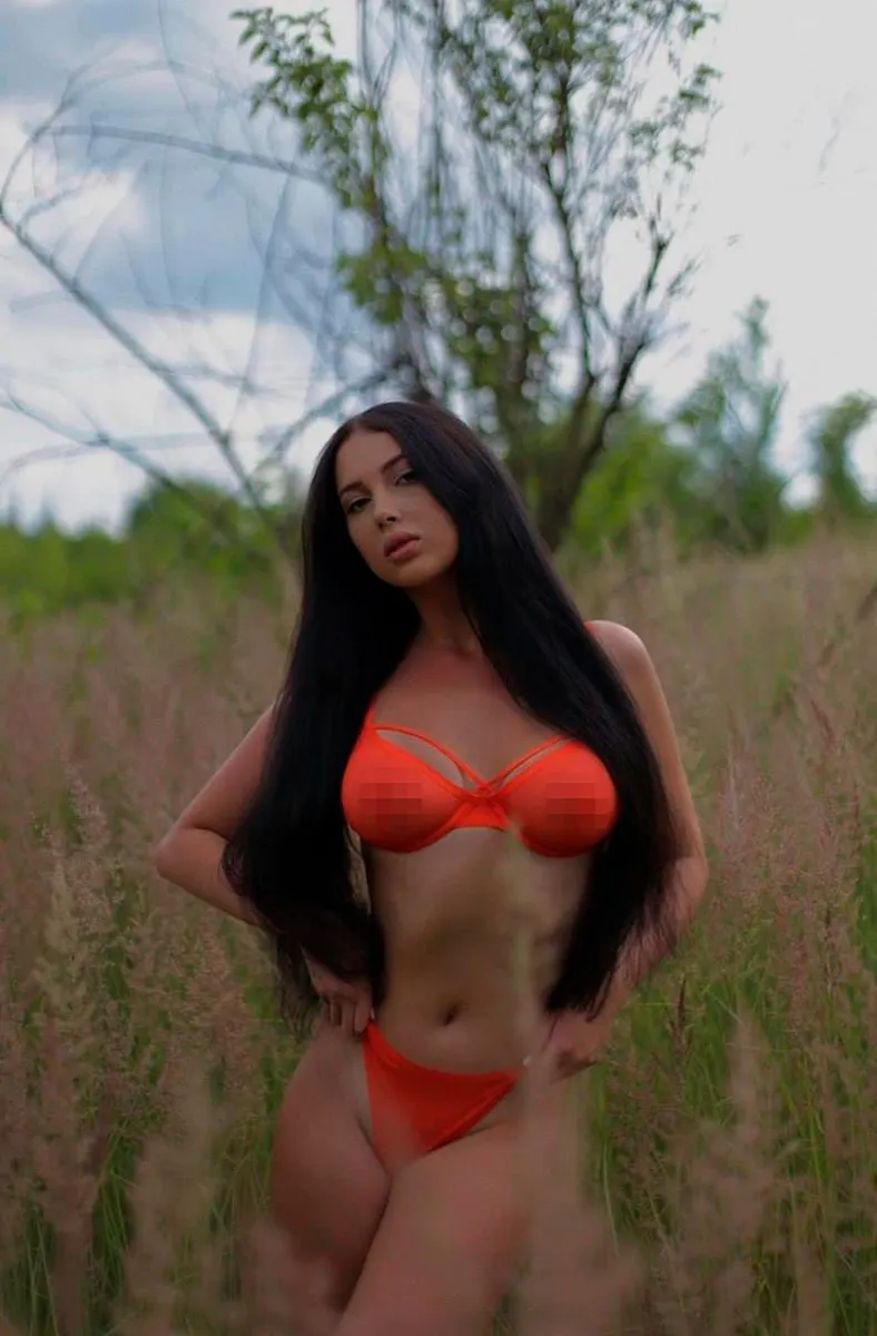 Katya escort in Paris