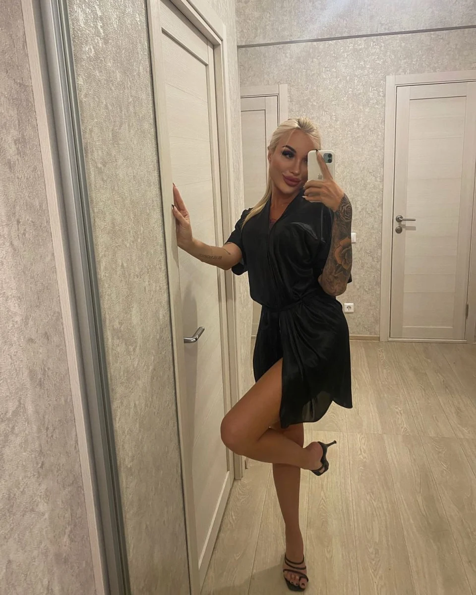 Katya escort in Paris