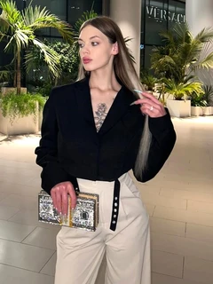 Lakshmi escort in Paris