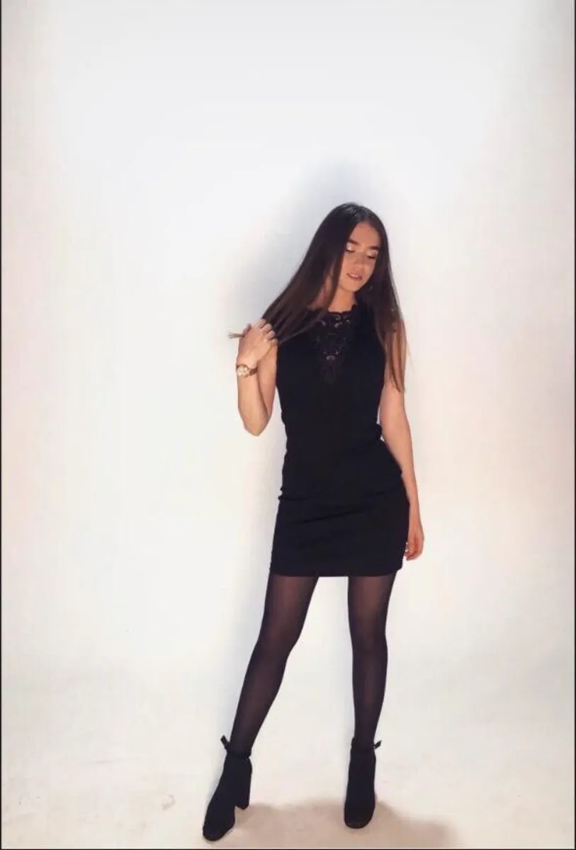 Lily escort in Paris