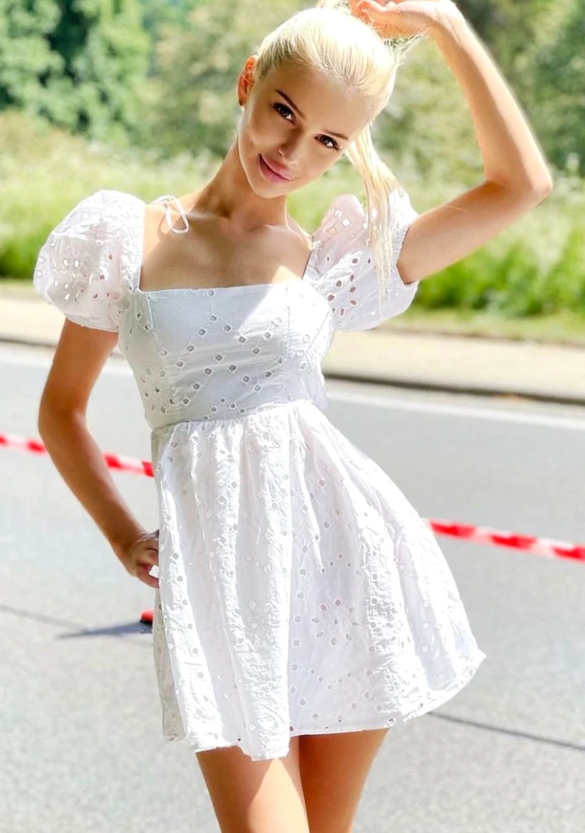 Milena escort in Paris