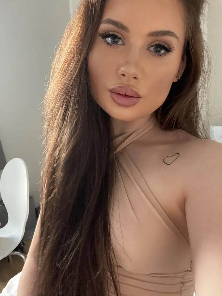 Milena escort in Paris