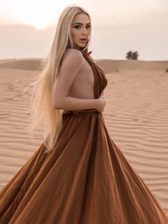 Nicole escort in Paris