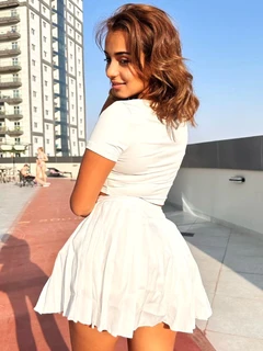 Olya escort in Paris