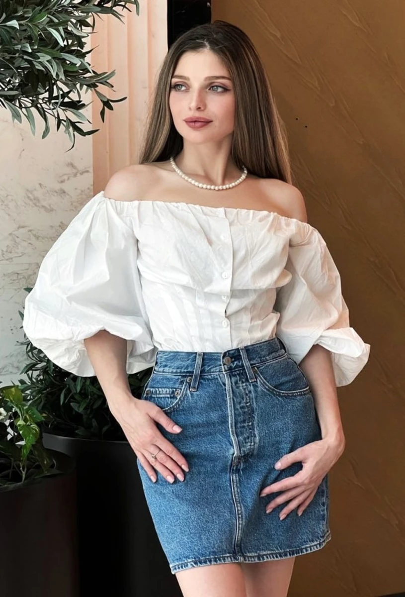 Radoslavа escort in Paris