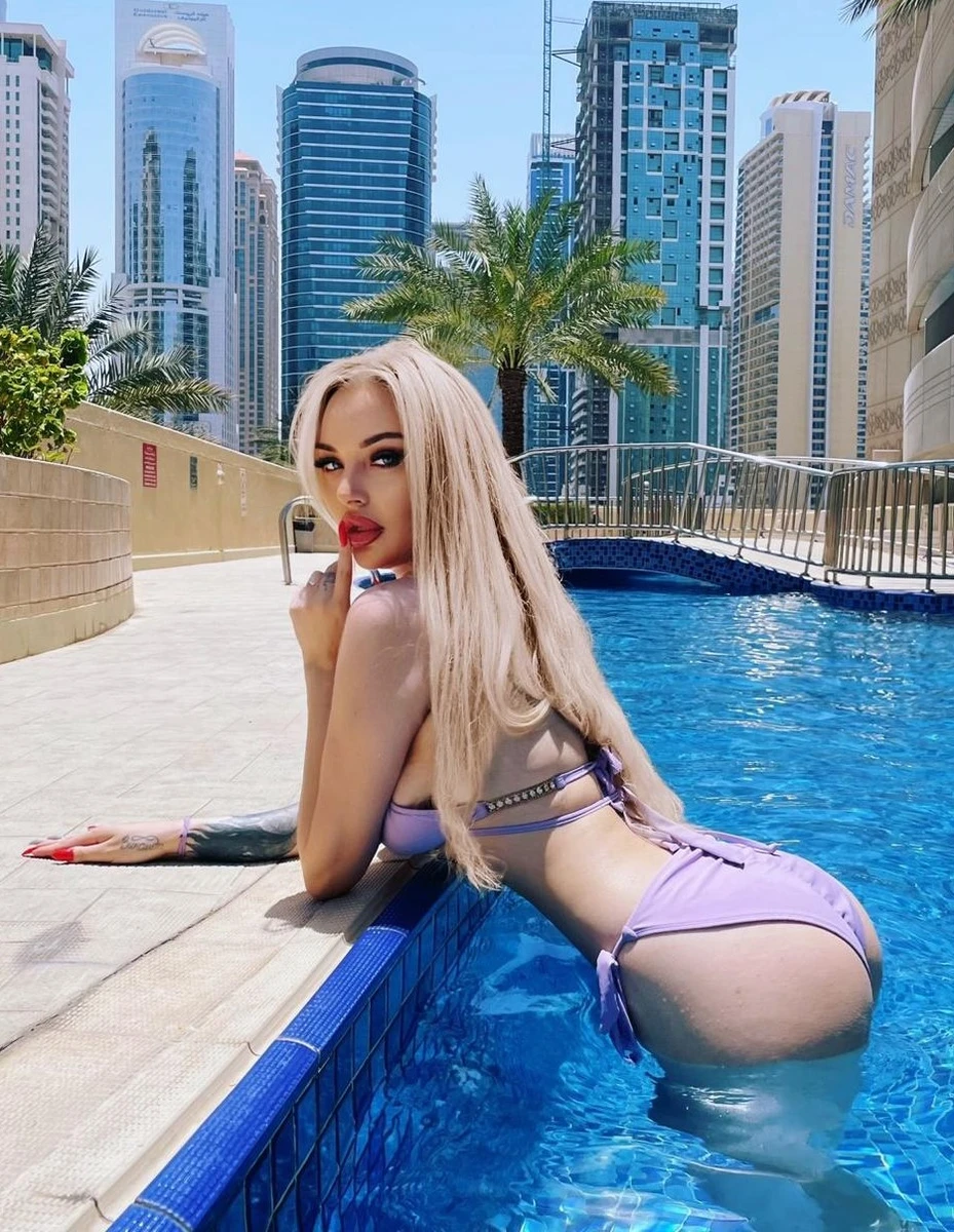 Sasha escort in Paris