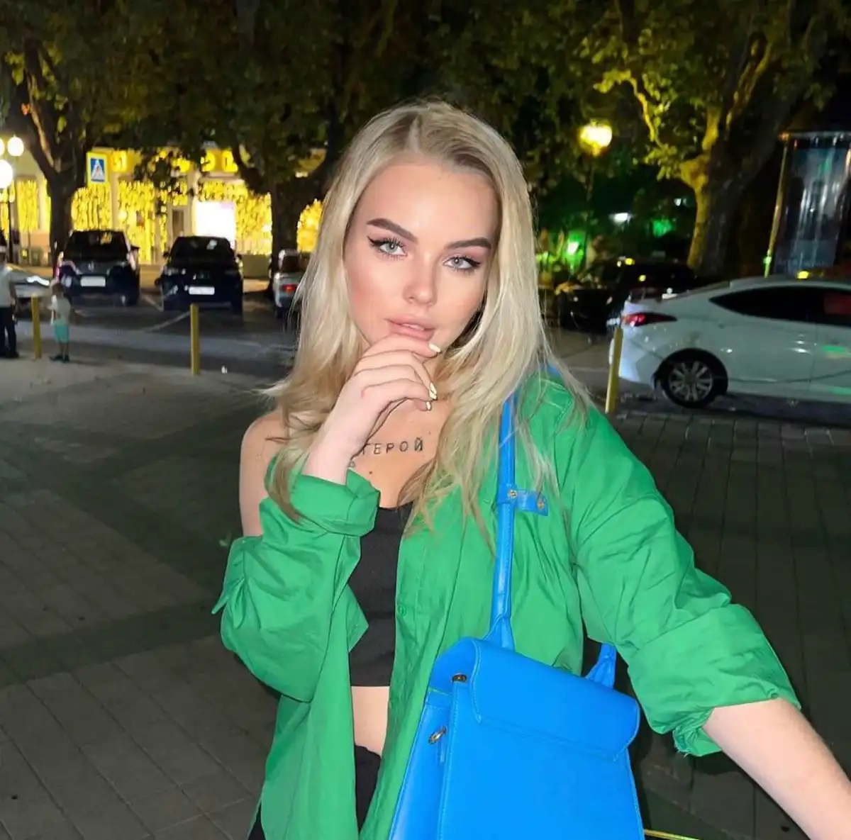 Tasy escort in Paris
