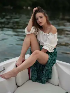 Taya escort in Paris