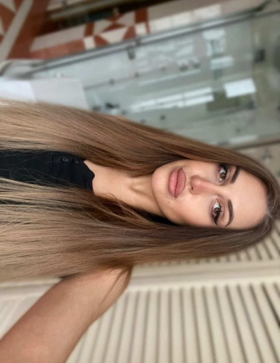 Ulyana escort in Paris