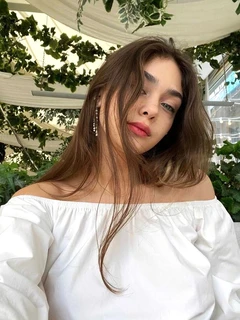 Yana escort in Paris